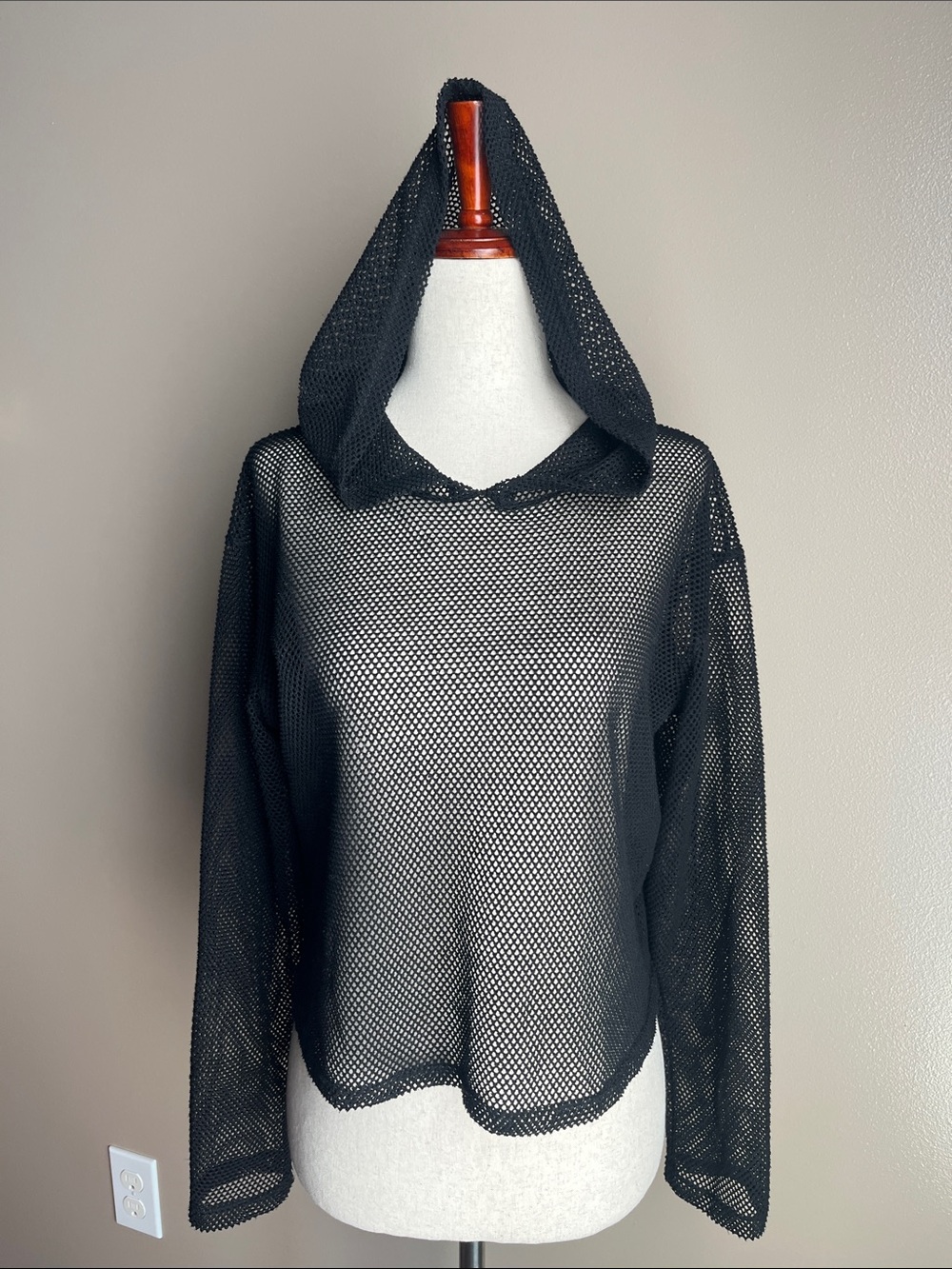 Rue21 Black Mesh Hooded Long Sleeve Top
